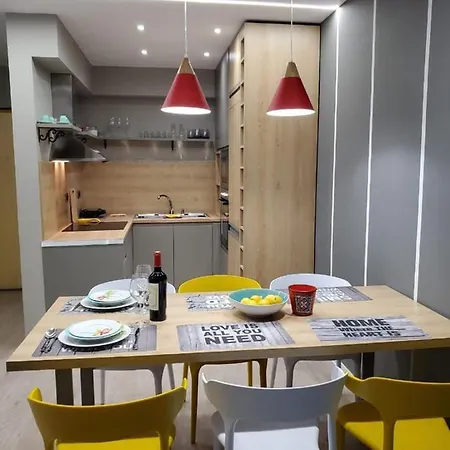 Helga's Deluxe 3 شقة تيرانا