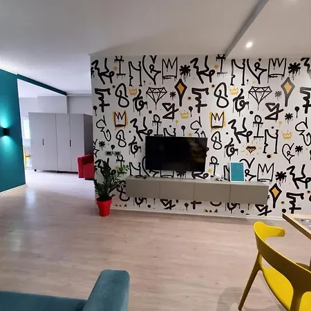 شقة Helga's Deluxe 3 تيرانا