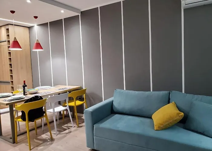 Апартаменты Helga's Deluxe 3 *