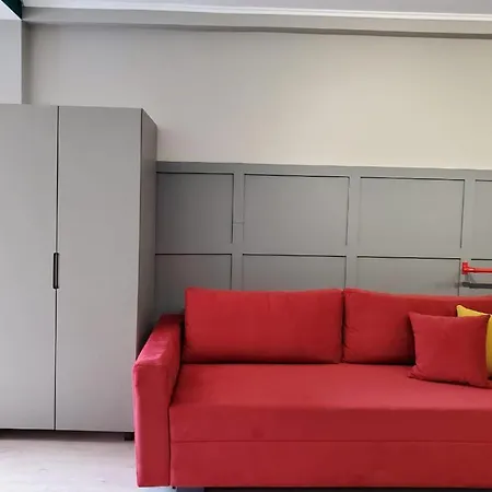 Appartamento Helga's Deluxe 3 Tirana